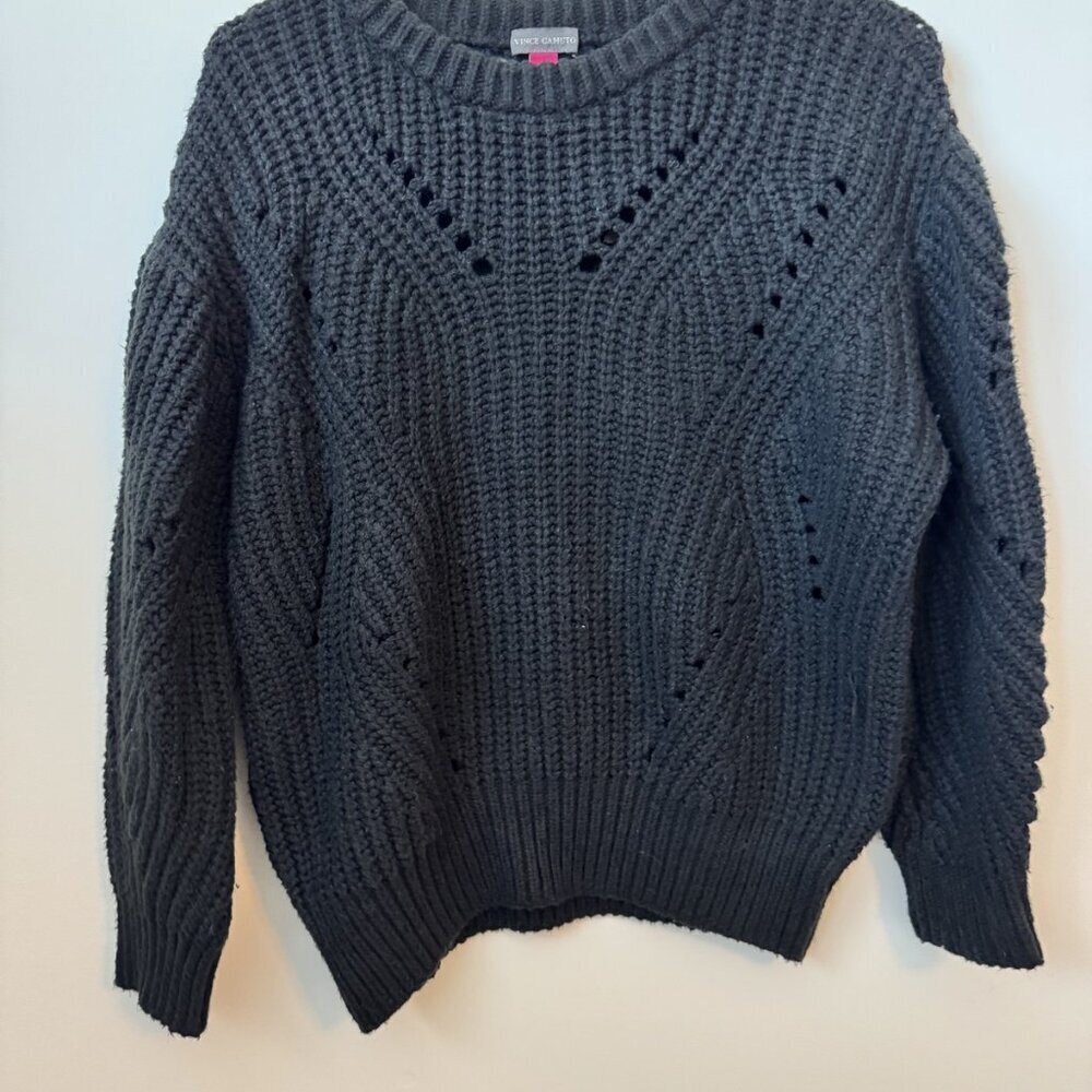 Vince Camuto Size Large (L) Women's Gray Chunky Knit Pullover Sweater with Eyele